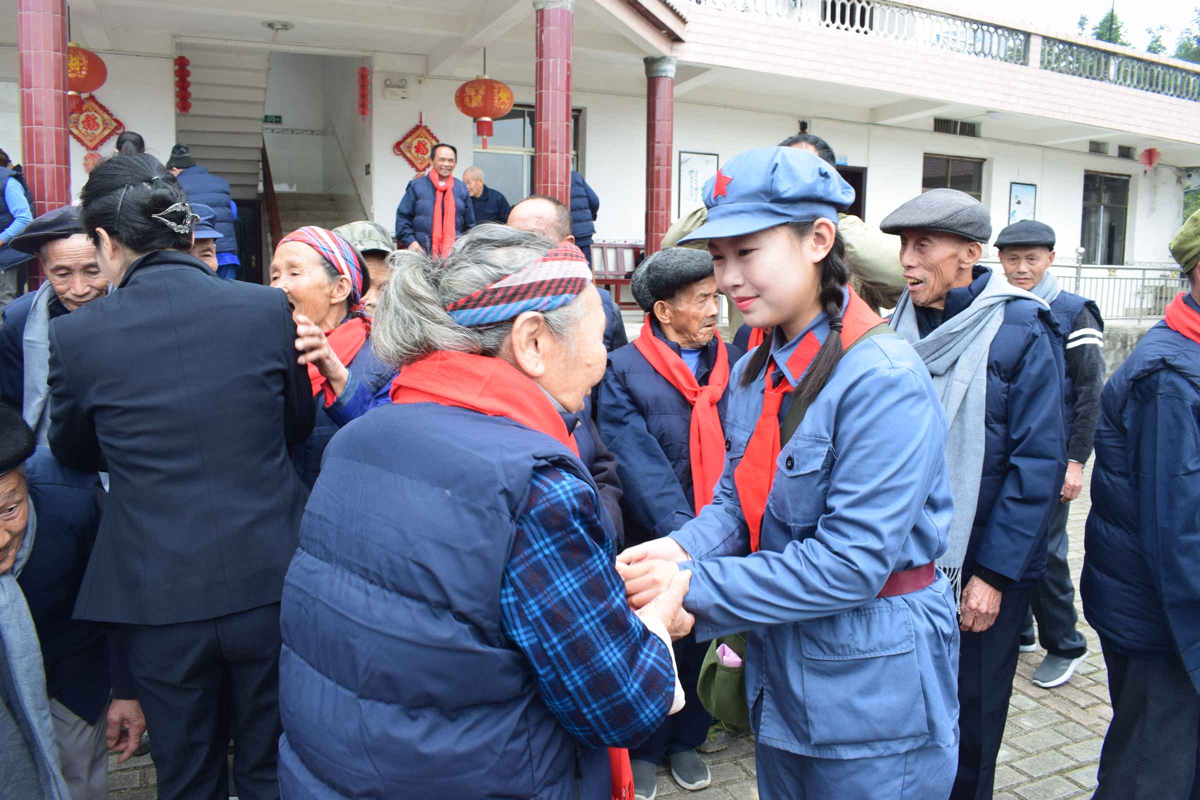 获2020年全国新时代好少年奖的余梓洋同学在现场